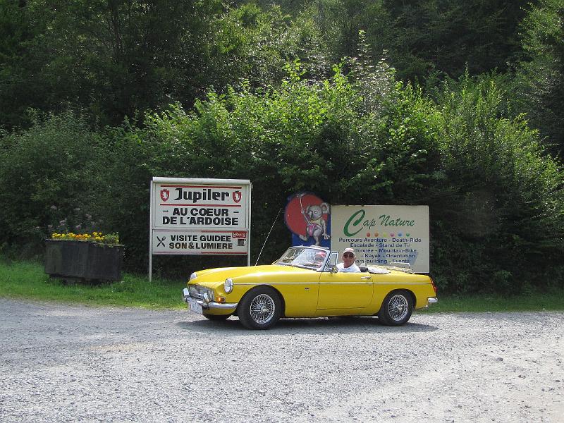 Van het Au Coeur de l'Ardoise naar een lekkere lunch in La Roche (4).JPG